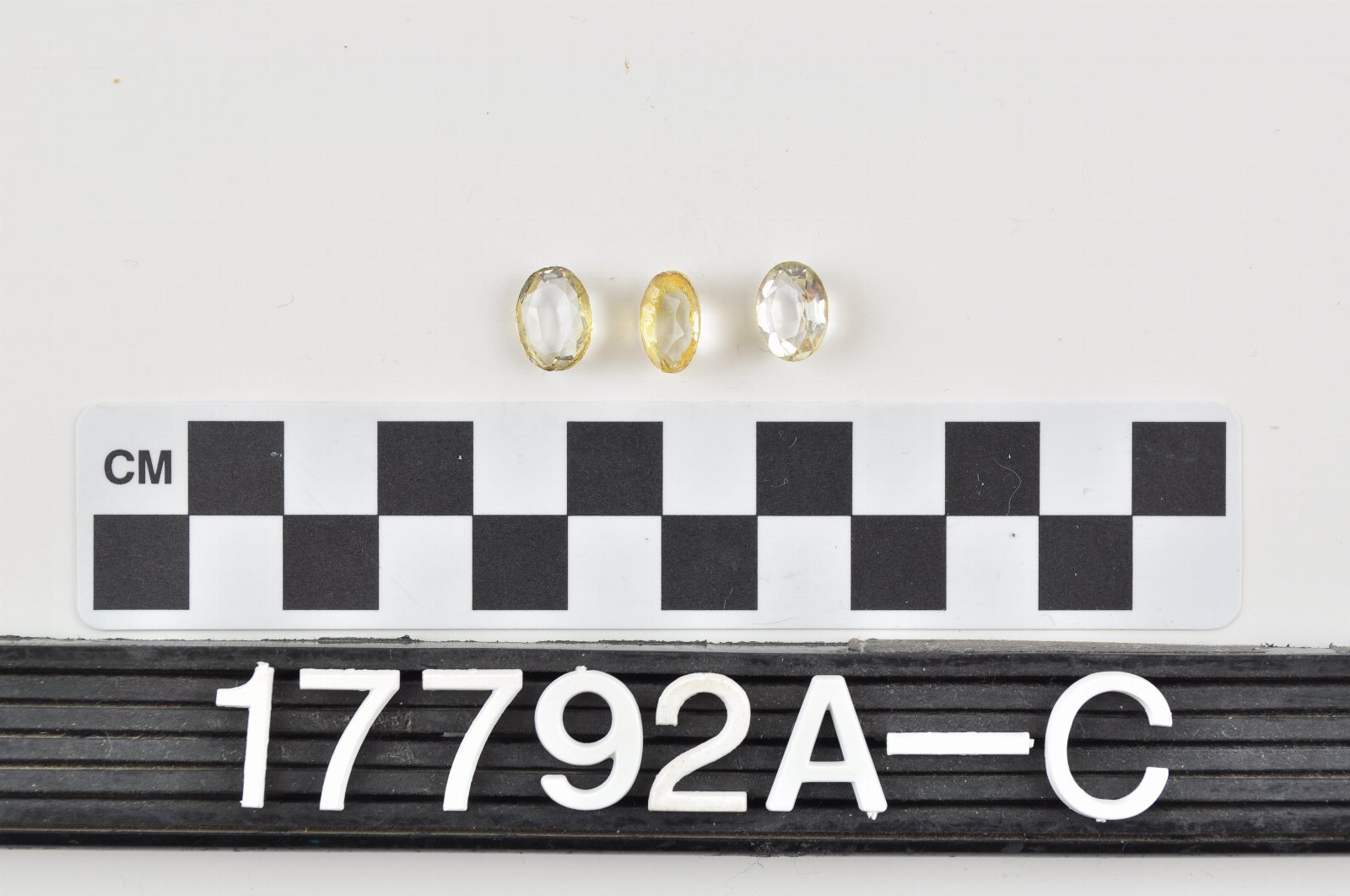 422109