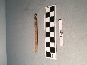 E17895