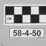 443028