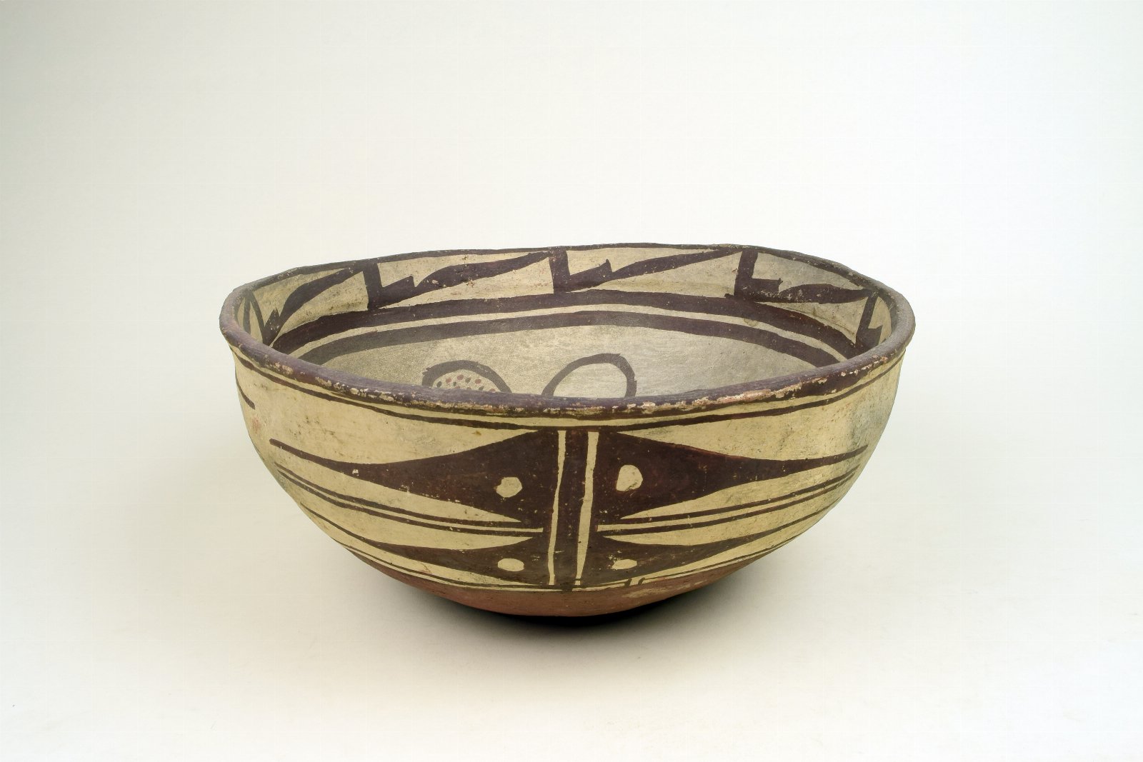 446868