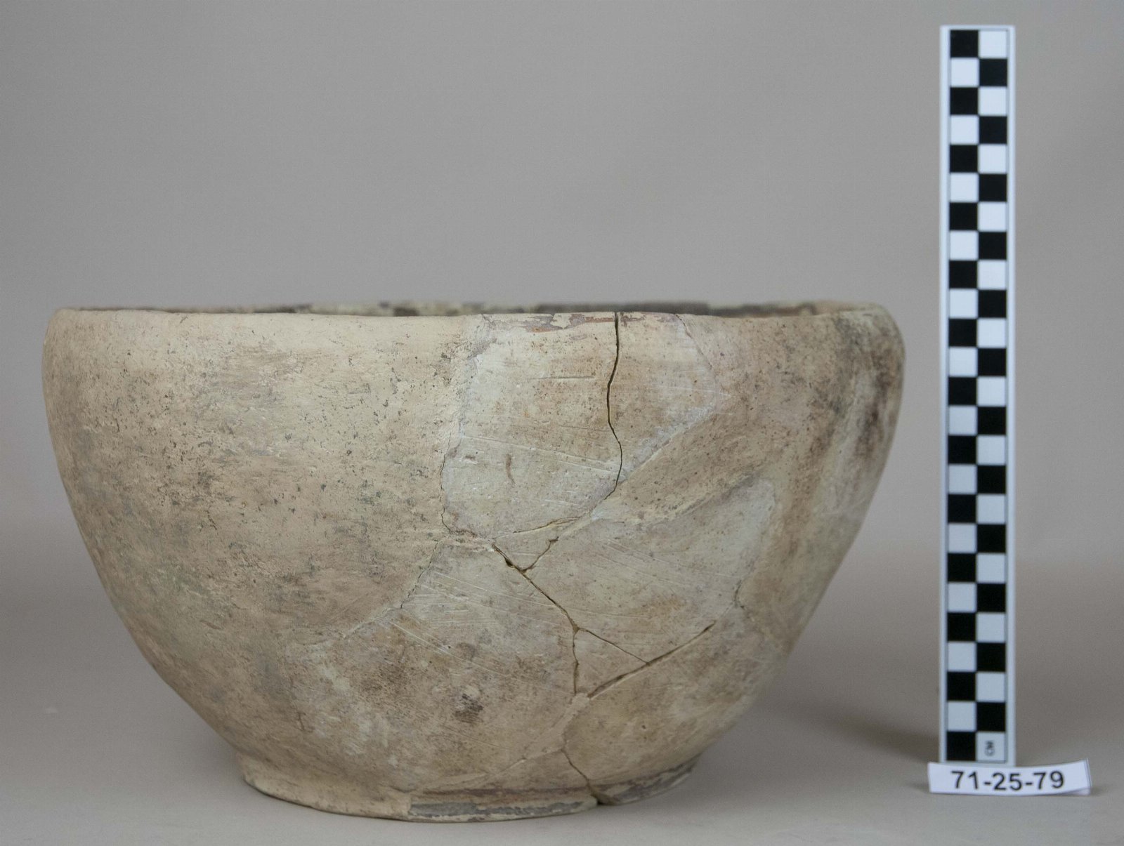 447635