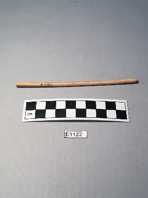 E1122