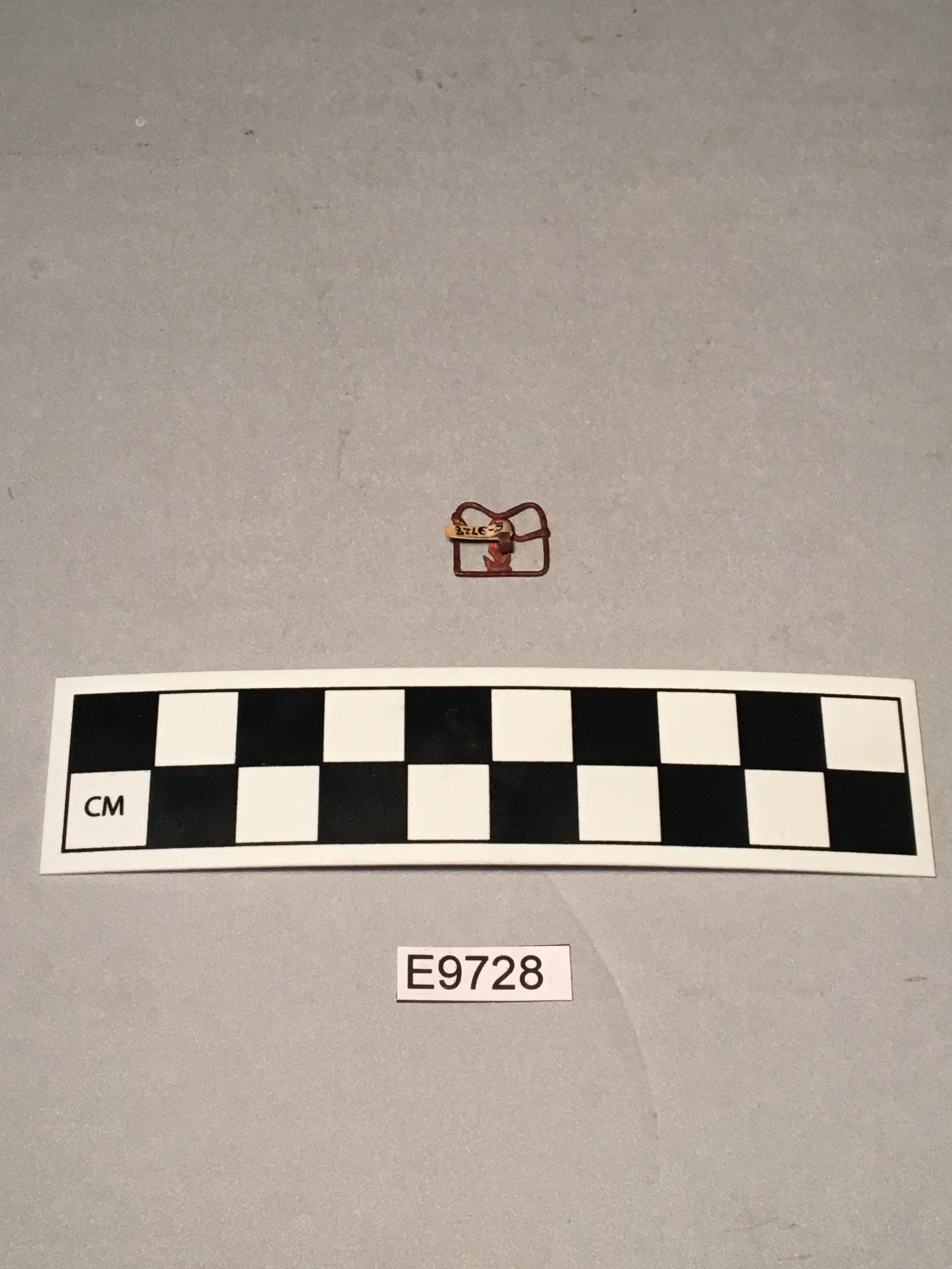 466767