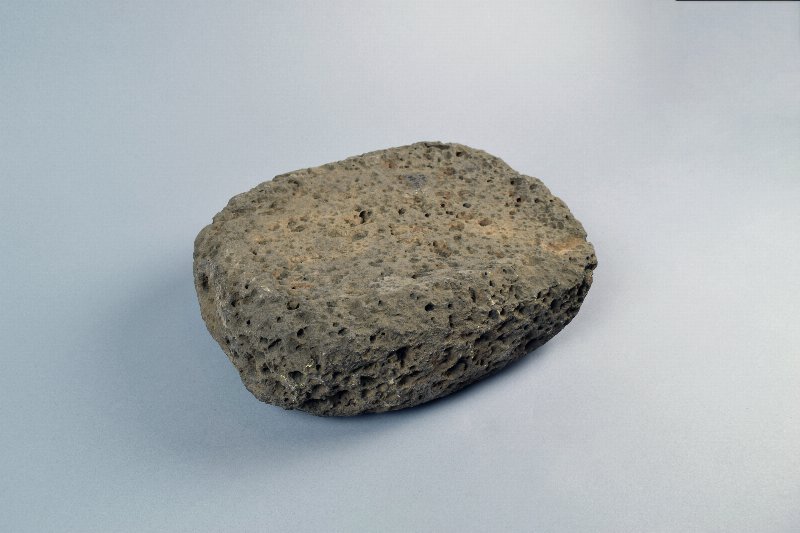 490995