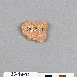 493017