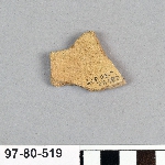 493067