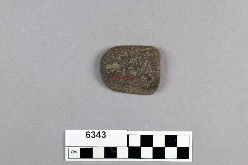 493647