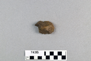 743B