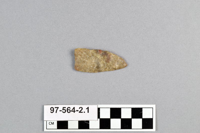 495472
