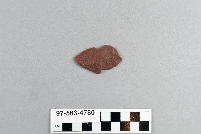 496772