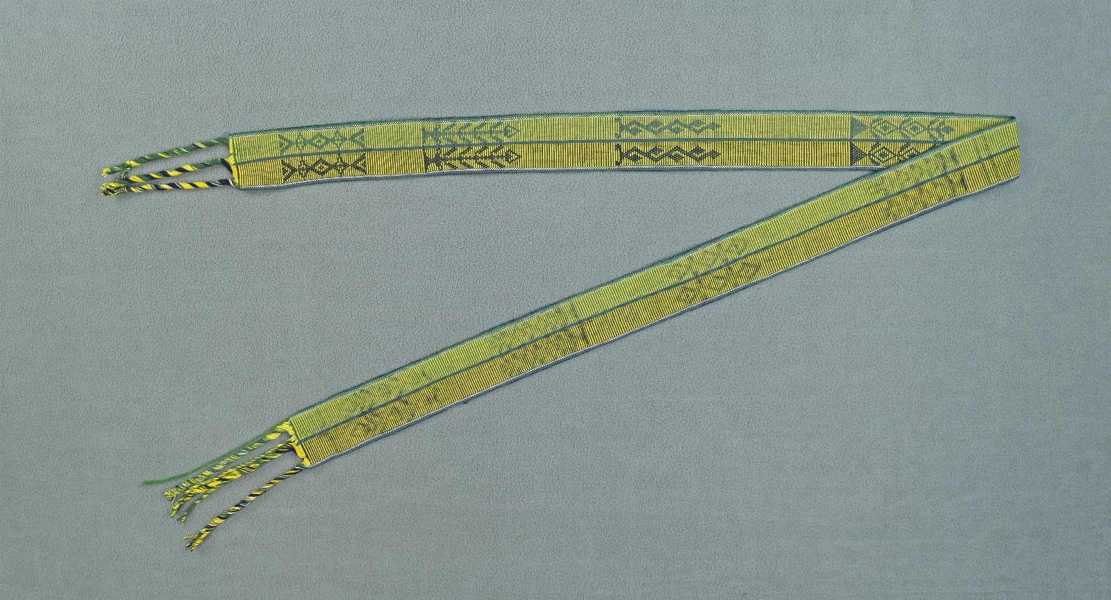 524008