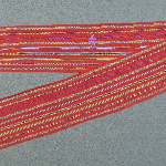 524104