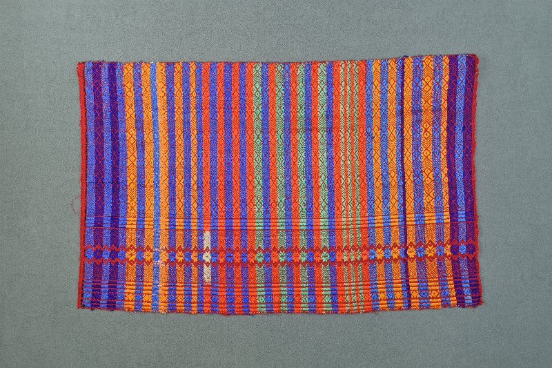 524413
