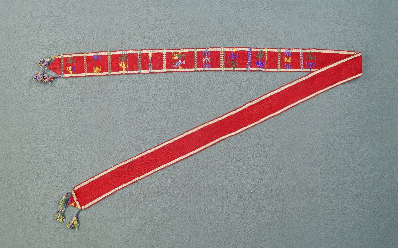 525023