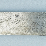 528029