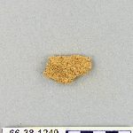 538906