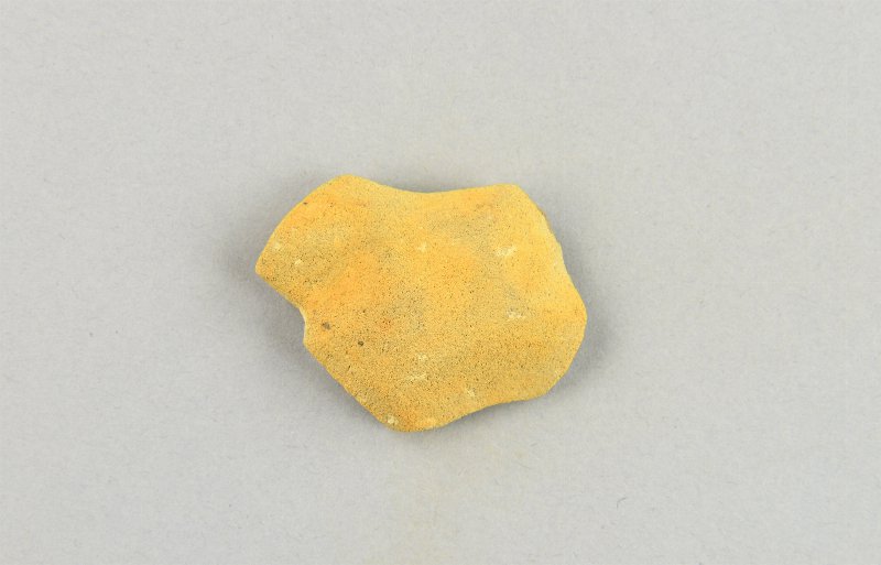 540945