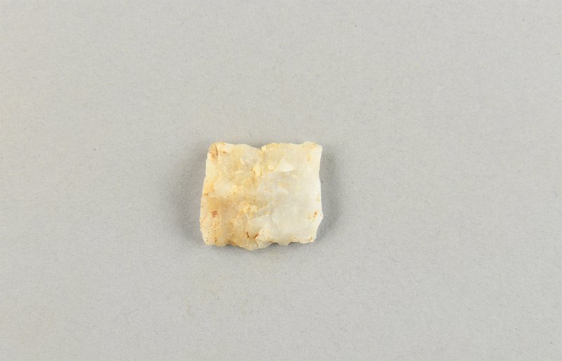 541643