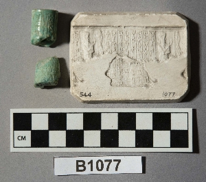 B1077