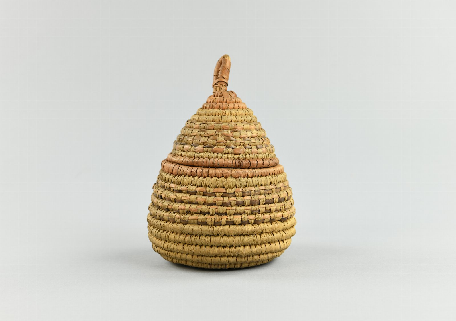 554443