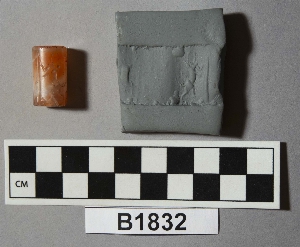B1832