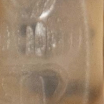 556833