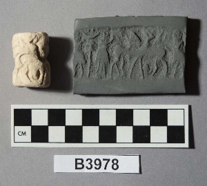 B3978