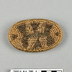 557418
