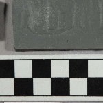 557603