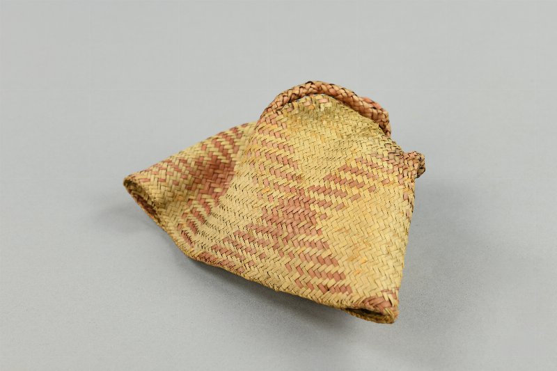 558280