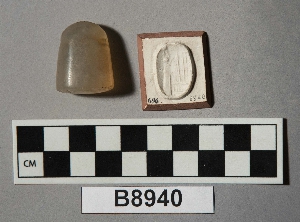 B8940