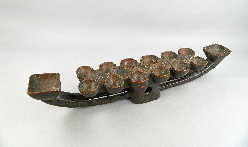 560217
