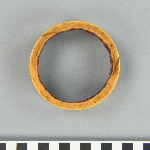 561069