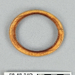 561078