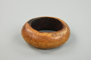 AF898