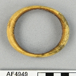 561367