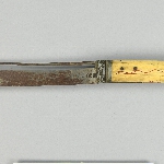 561583