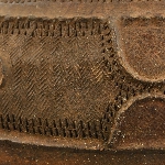 562261