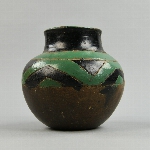 562577