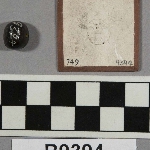 562957