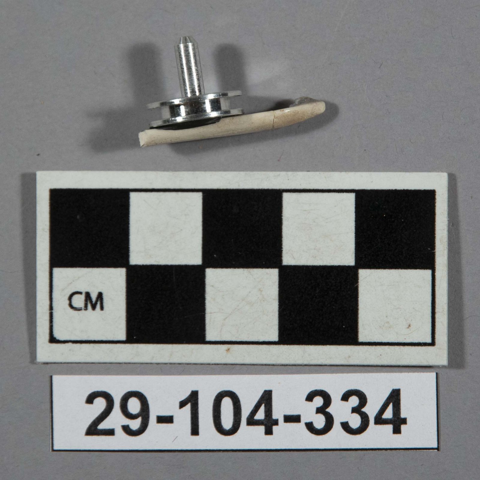 563009