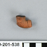563645