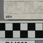 566068