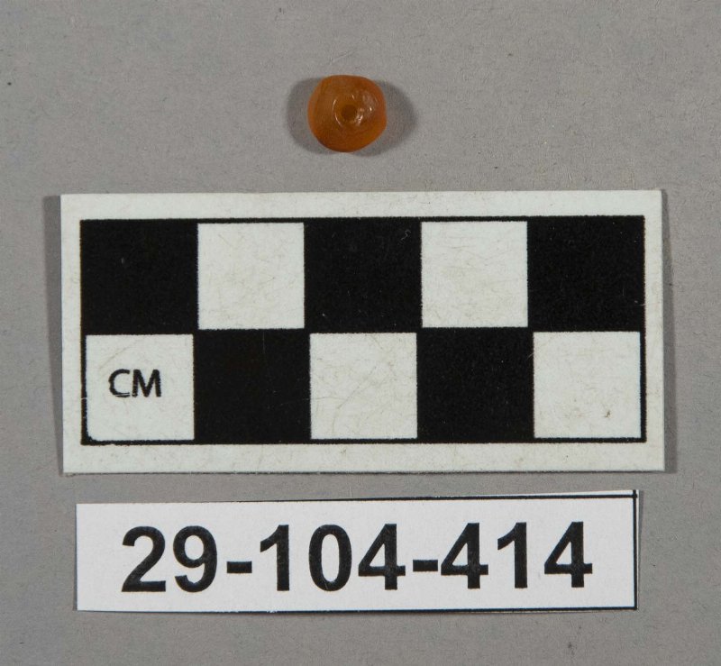 566273