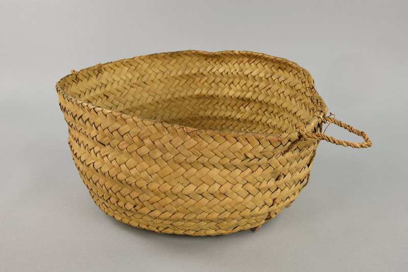 566615