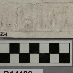 568763
