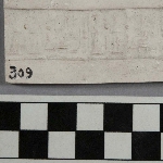 568838