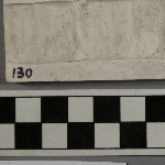 568912
