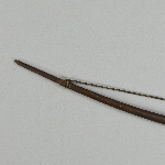 570245