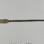 570369